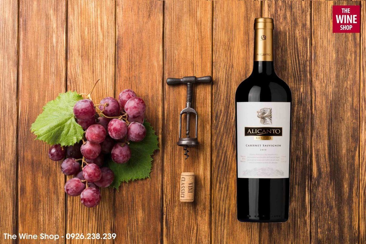 Alicanto Reserva Cabernet Sauvignon được sản xuất tại Chile