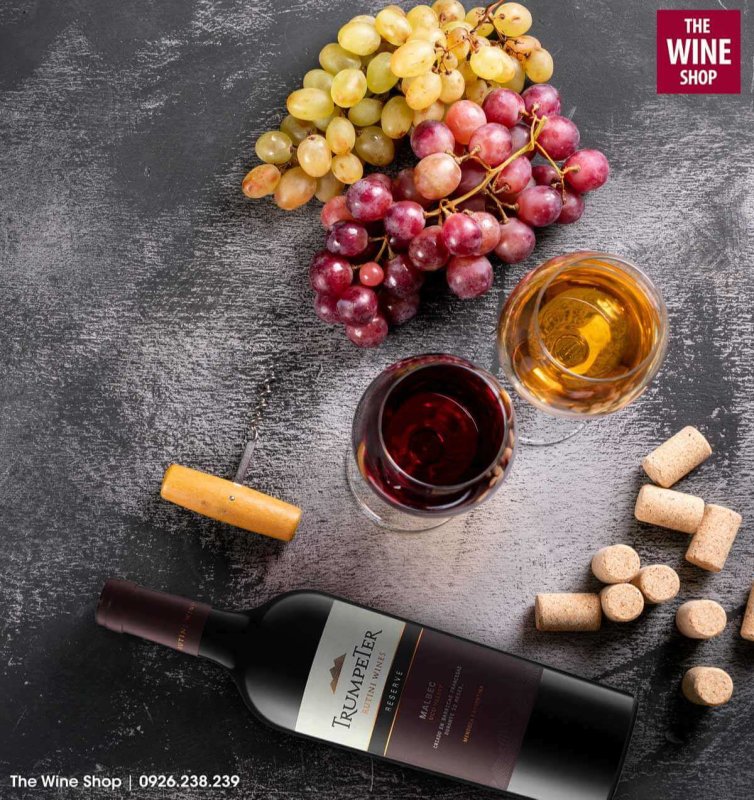 Đặt mua rượu vang Trumpeter Reserve Malbec chính hãng tại The Wine Shop