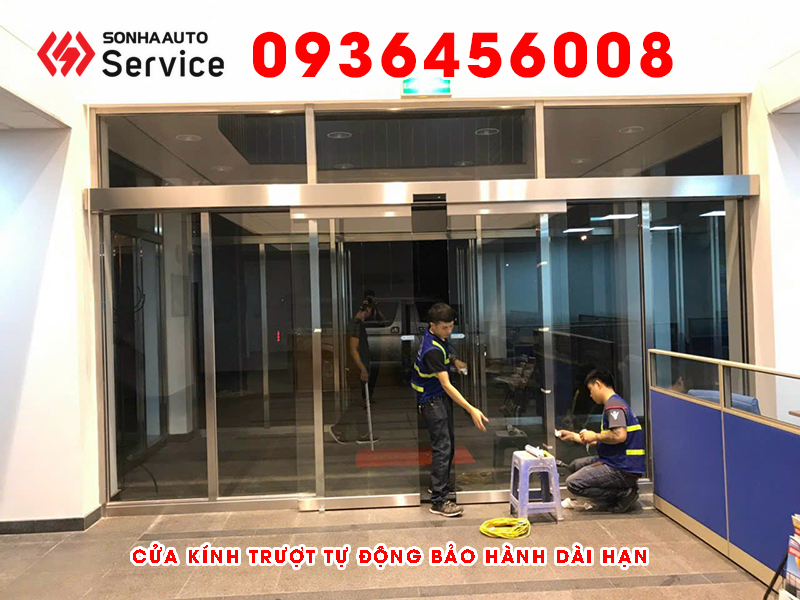 Lựa chọn cửa kính trượt tự động bảo hành dài hạn